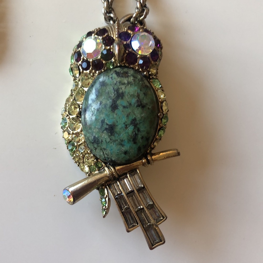 Ann Taylor - Owl pendant statement necklace